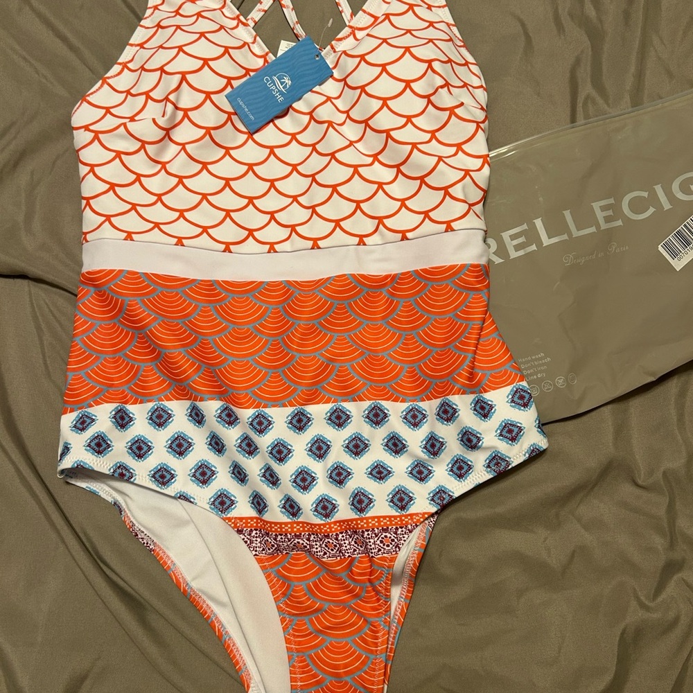 Cupshe Orange and White One Piece Swimsuit